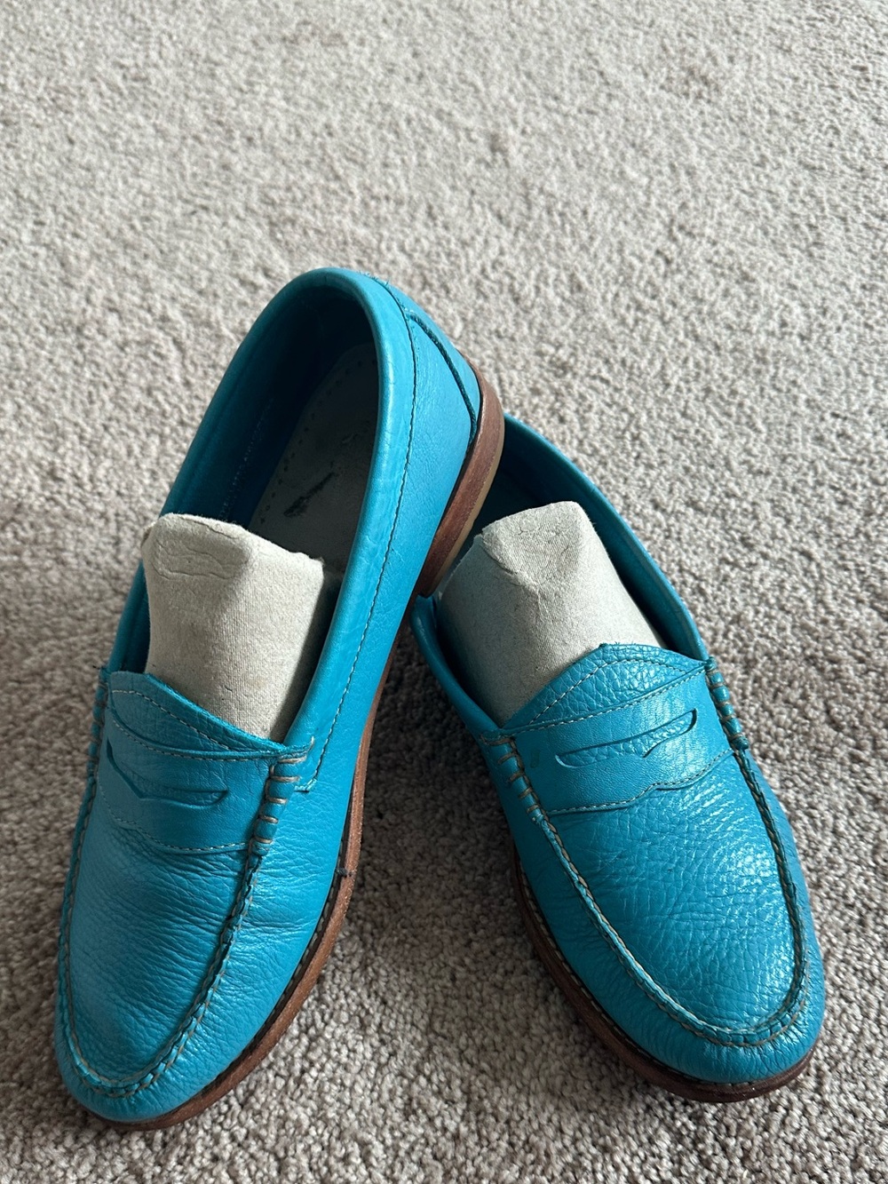 G.H. Bass Whitney Weejun Leather Penny Loafers.size 8.5.retail $165